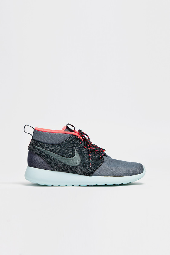 Nike roshe grey best sale